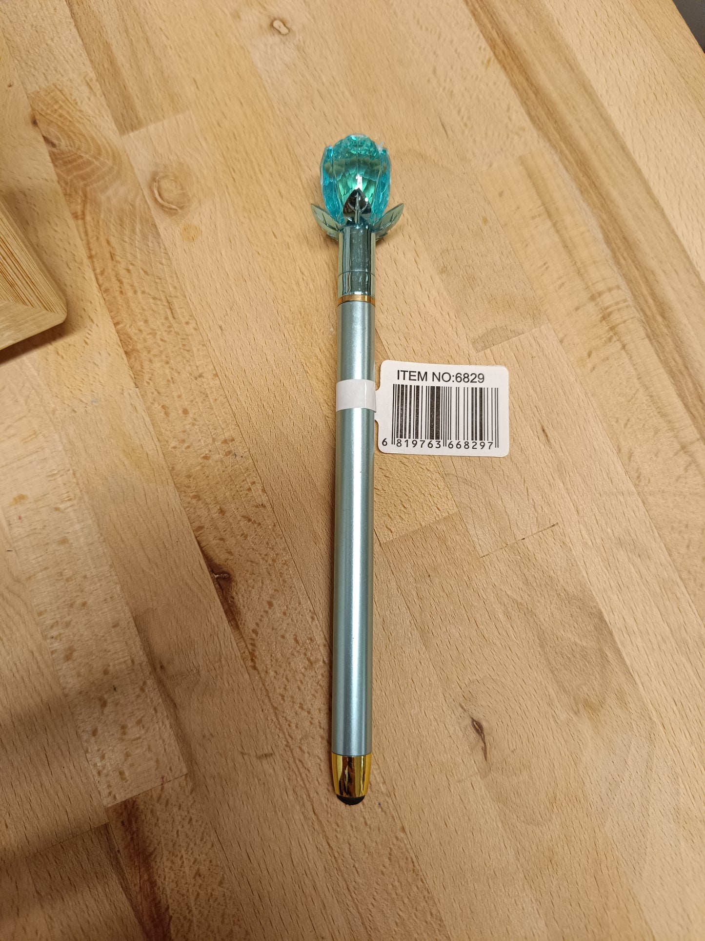 Stylos rose