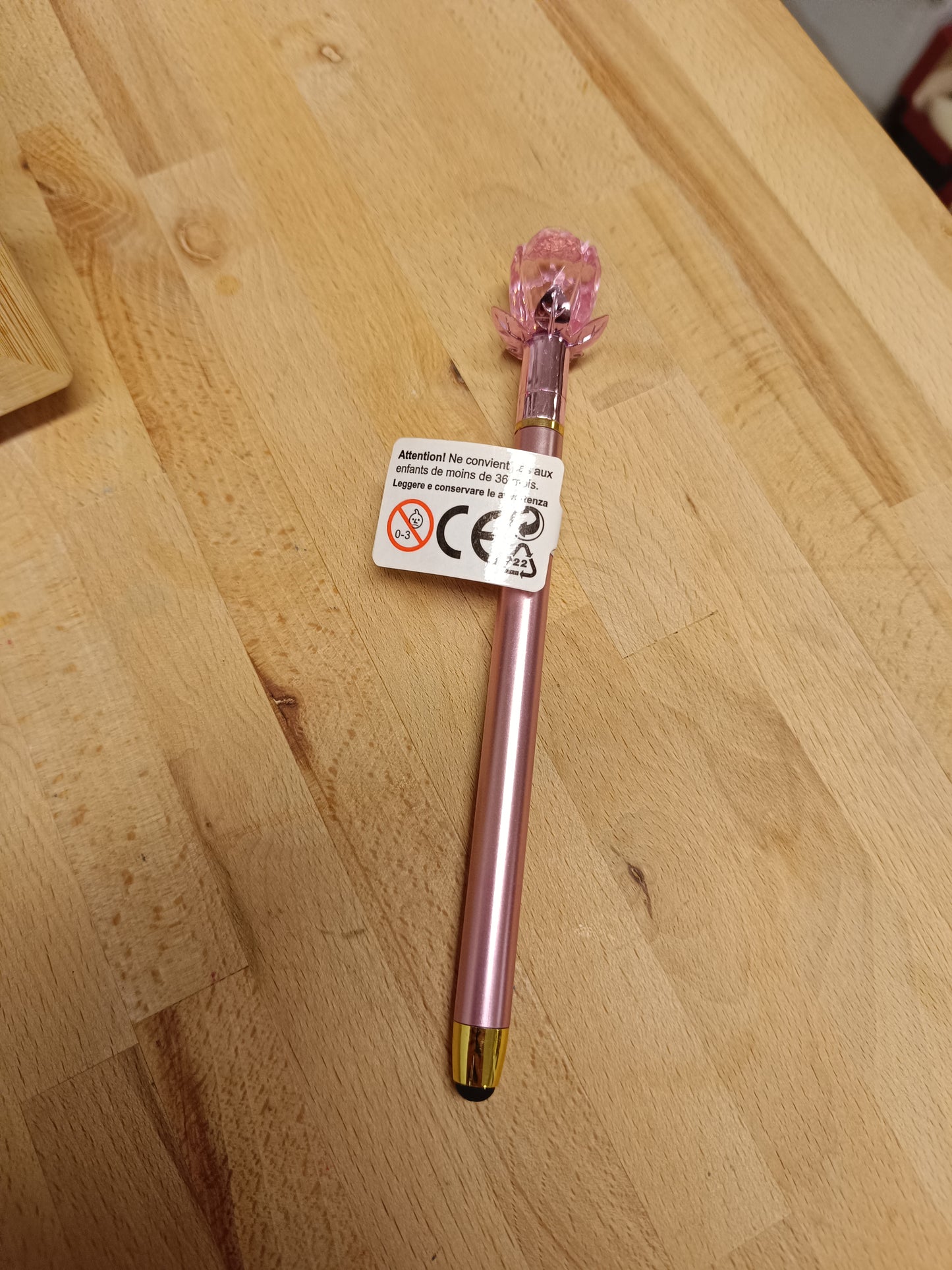Stylos rose