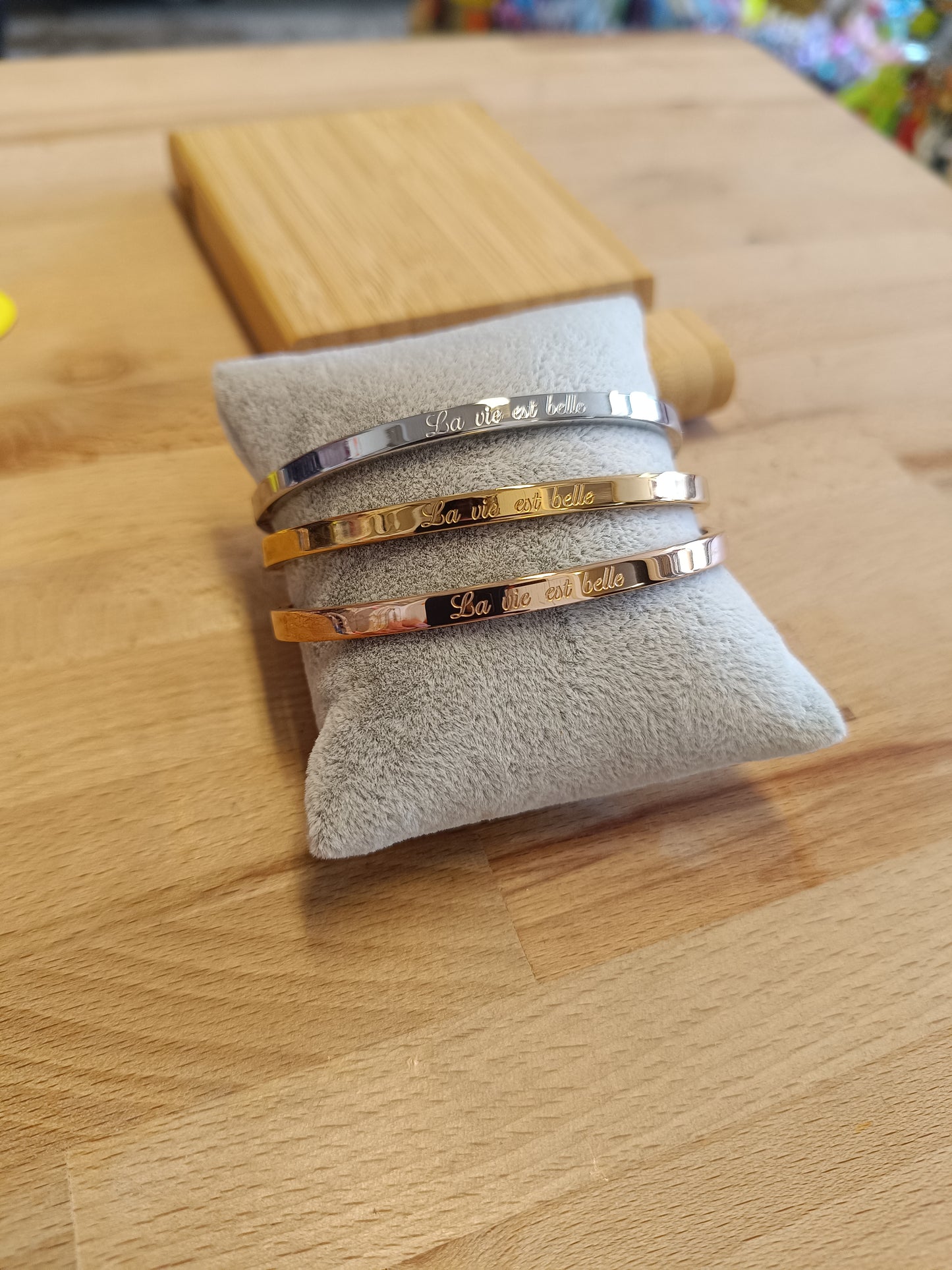 Jonc "la vie est belle"