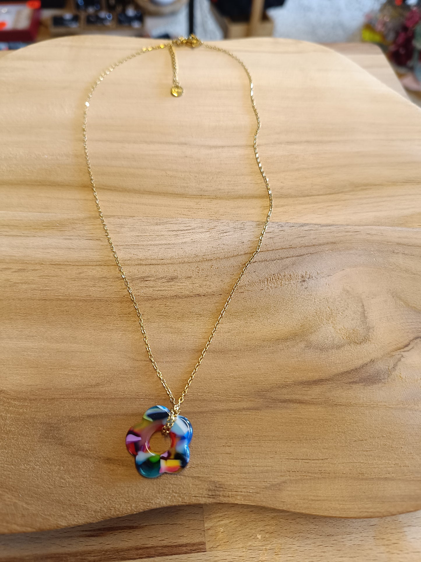 Collier fleur multicolore