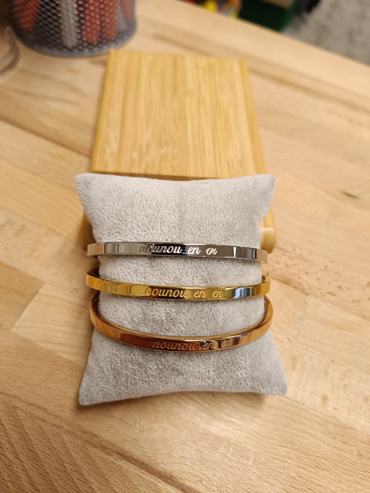 Jonc " nounou en or "