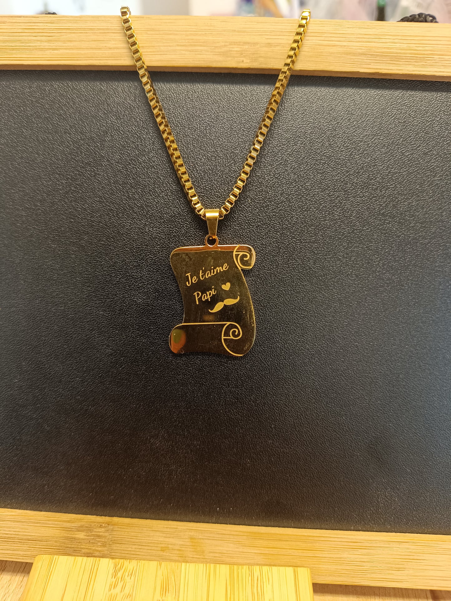 Collier " je t'aime papi"