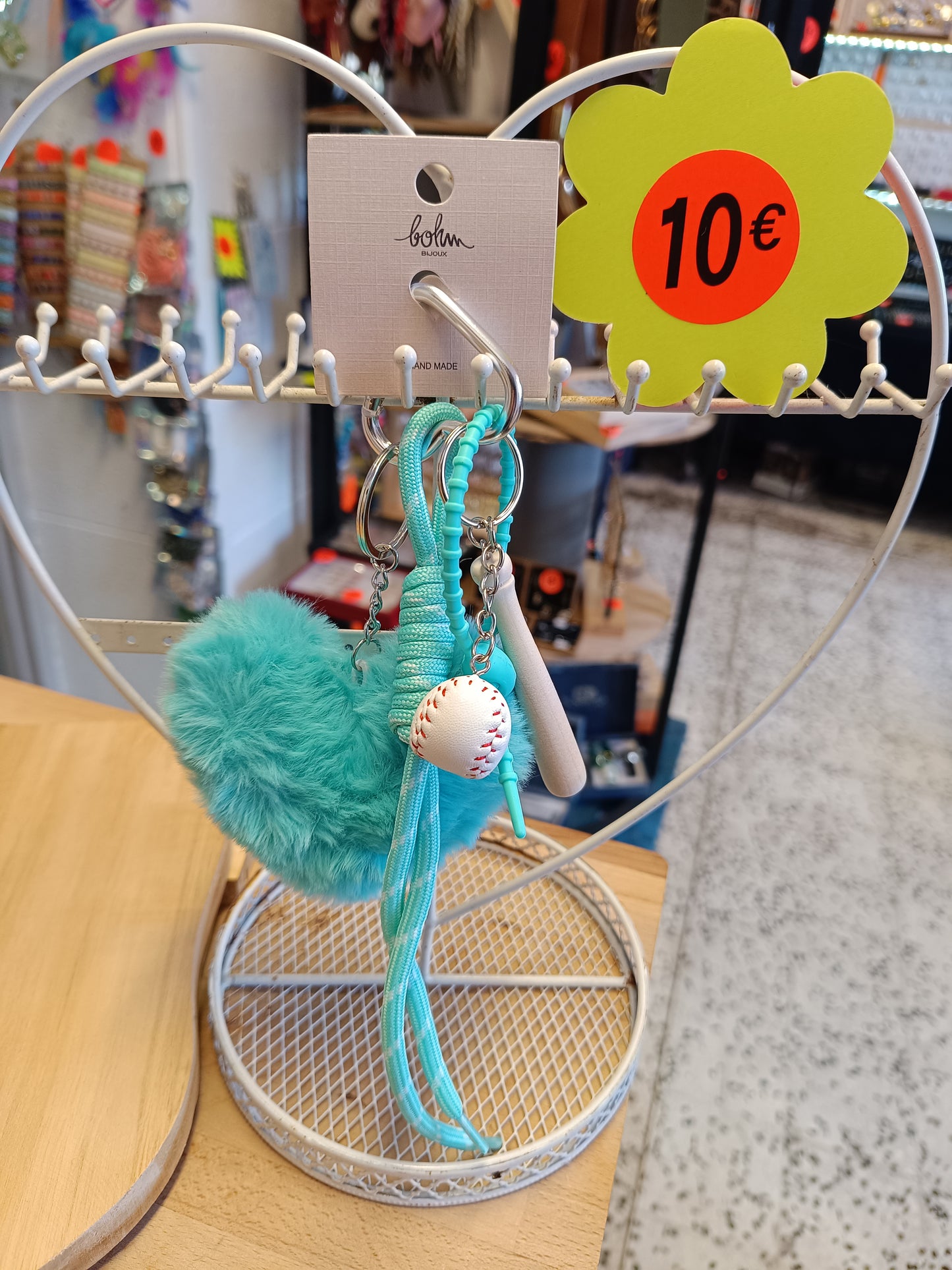 Grigri coeur peluche/batte de baseball