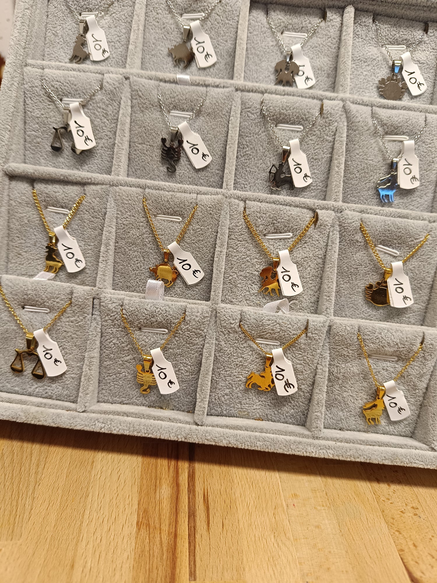 Collier signe astrologie