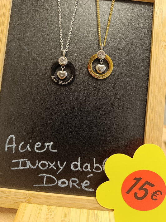 Collier rond avec coeur