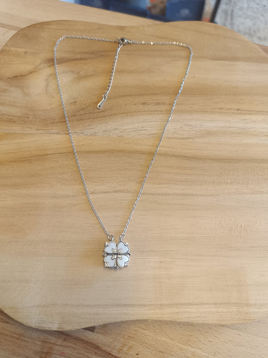 Trèfle blanc argenté