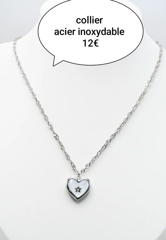 Collier coeur avec une petite étoile