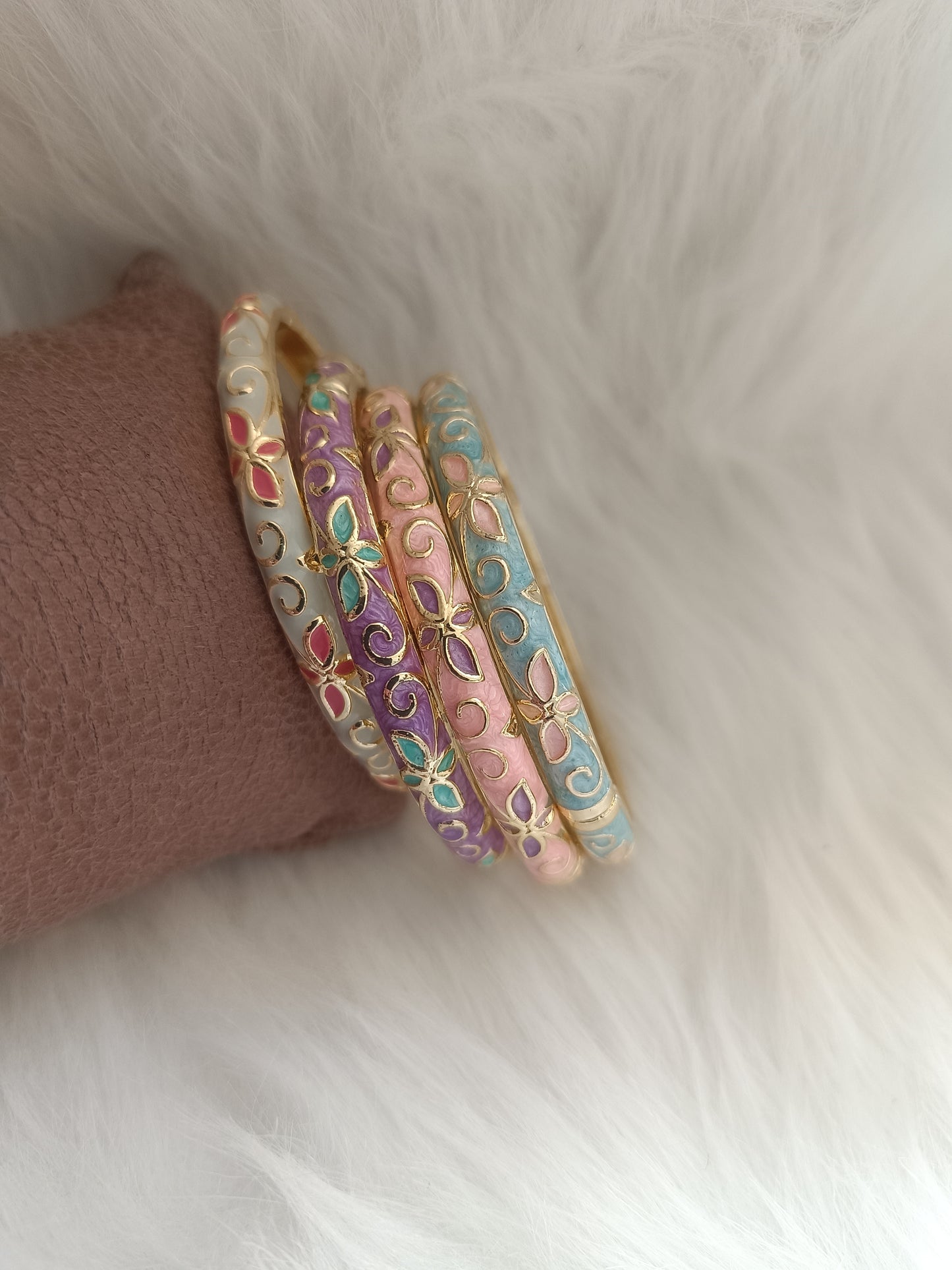 Joncs Thaïlandais fleurs sans strass