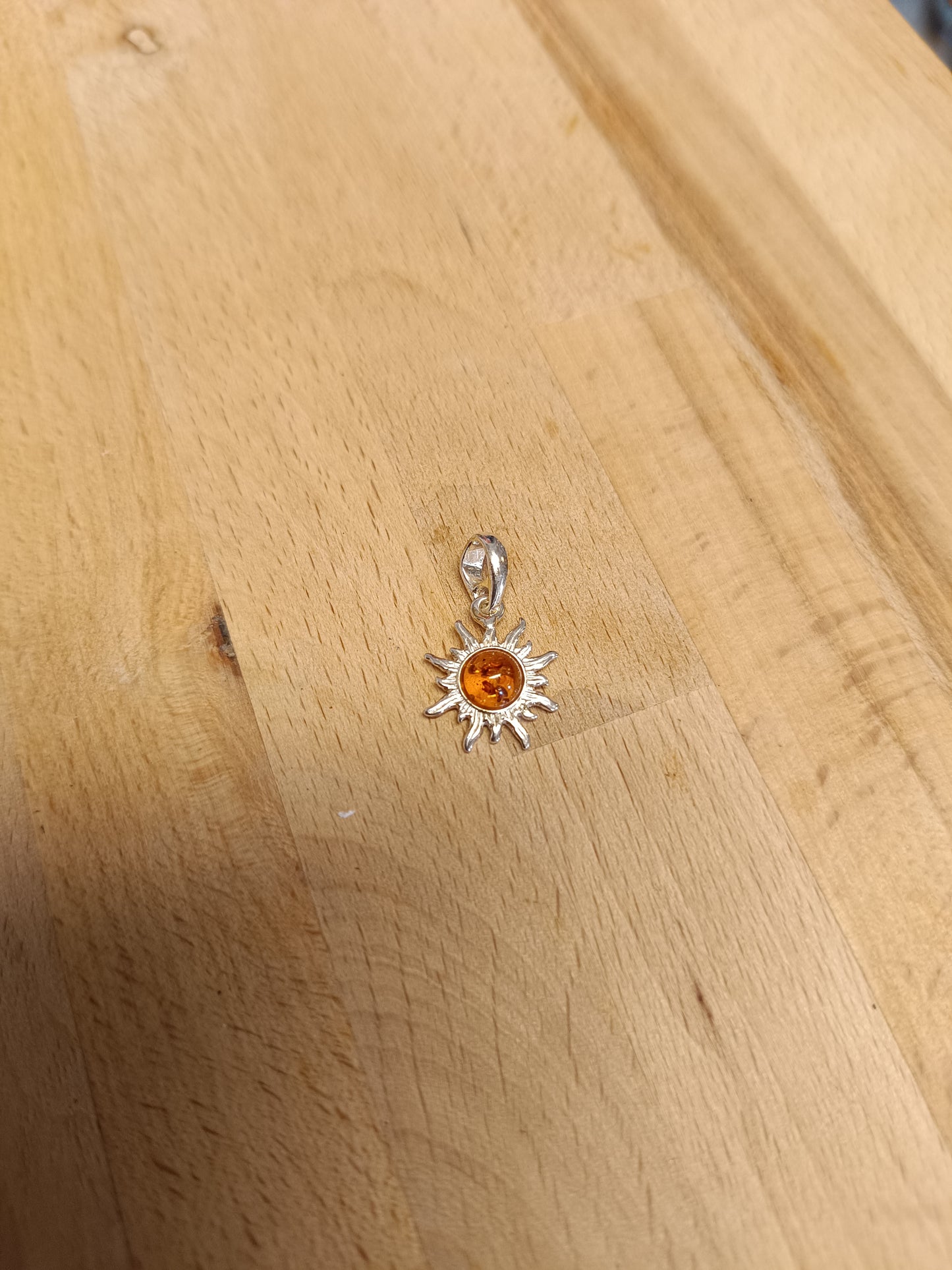 Pendentif soleil