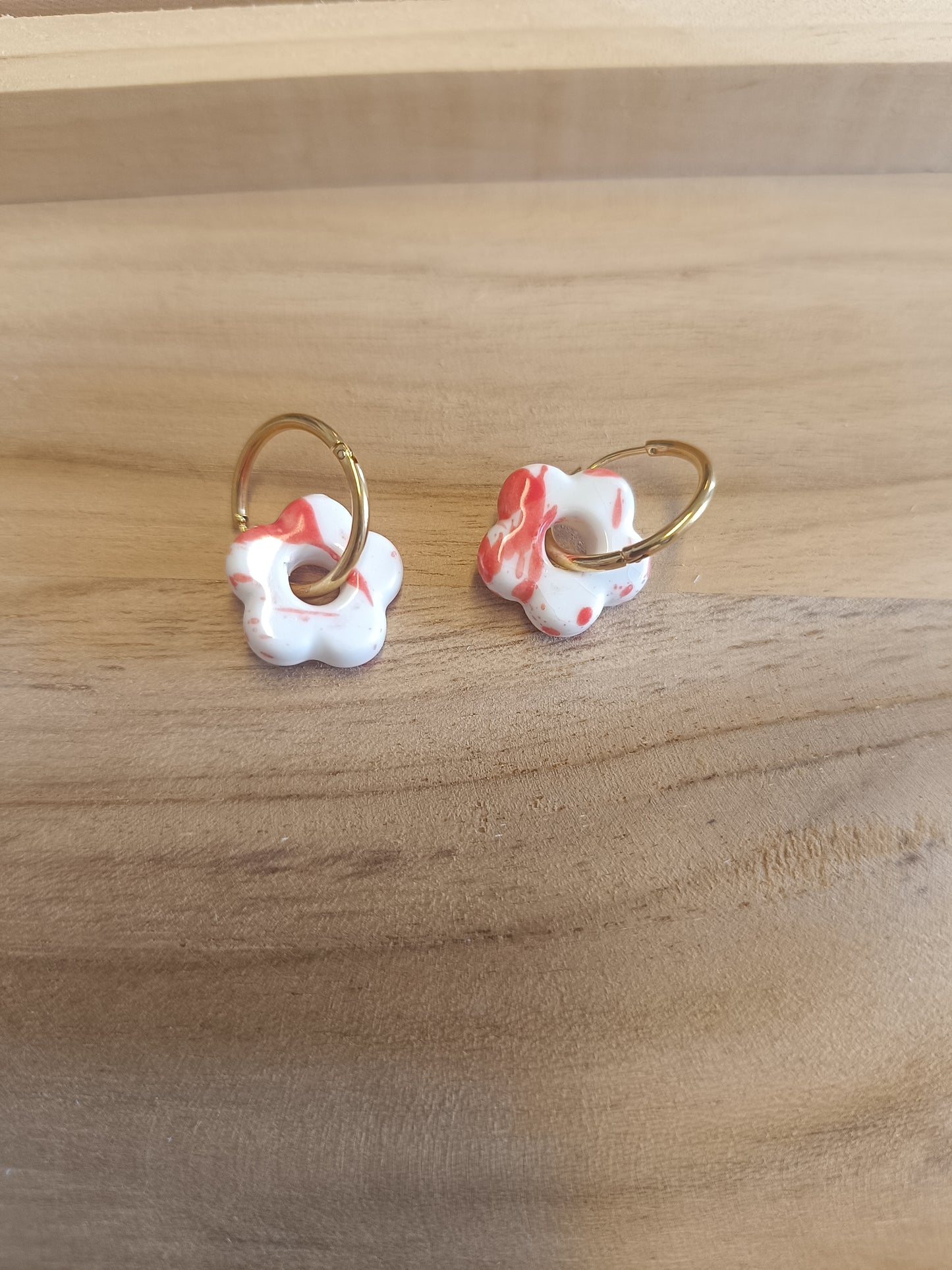 Boucles d'oreilles blanc / rouge