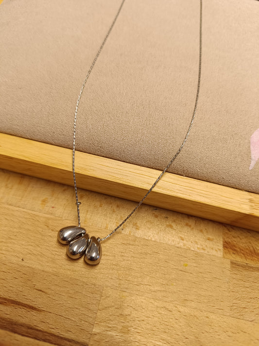 Collier 3 petites gouttes (1cm)