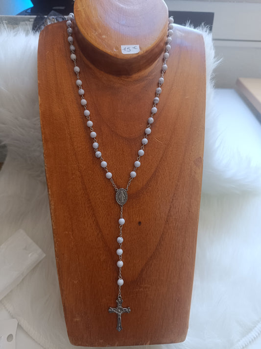 Chapelet howlite