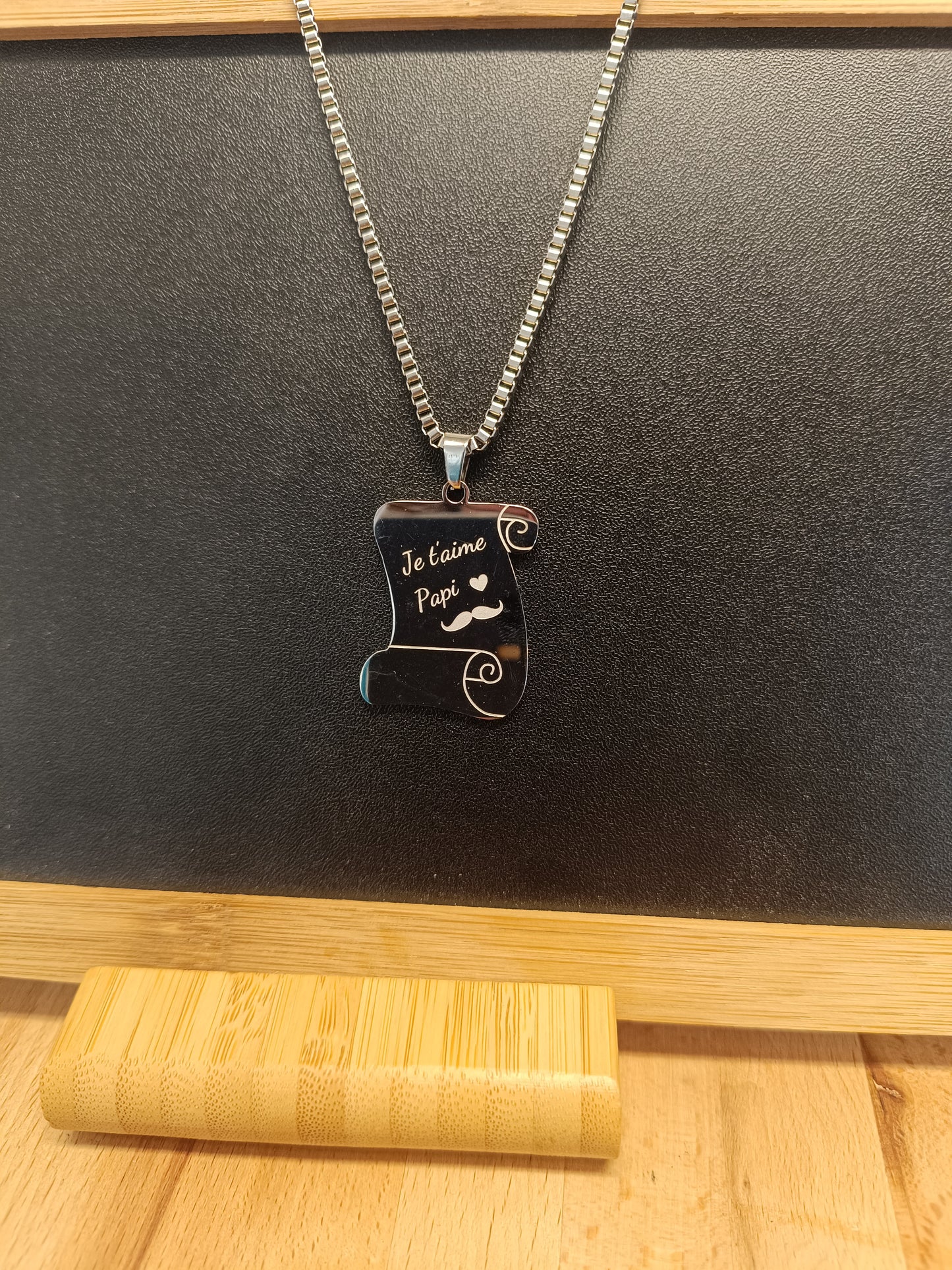 Collier "je t'aime papi"