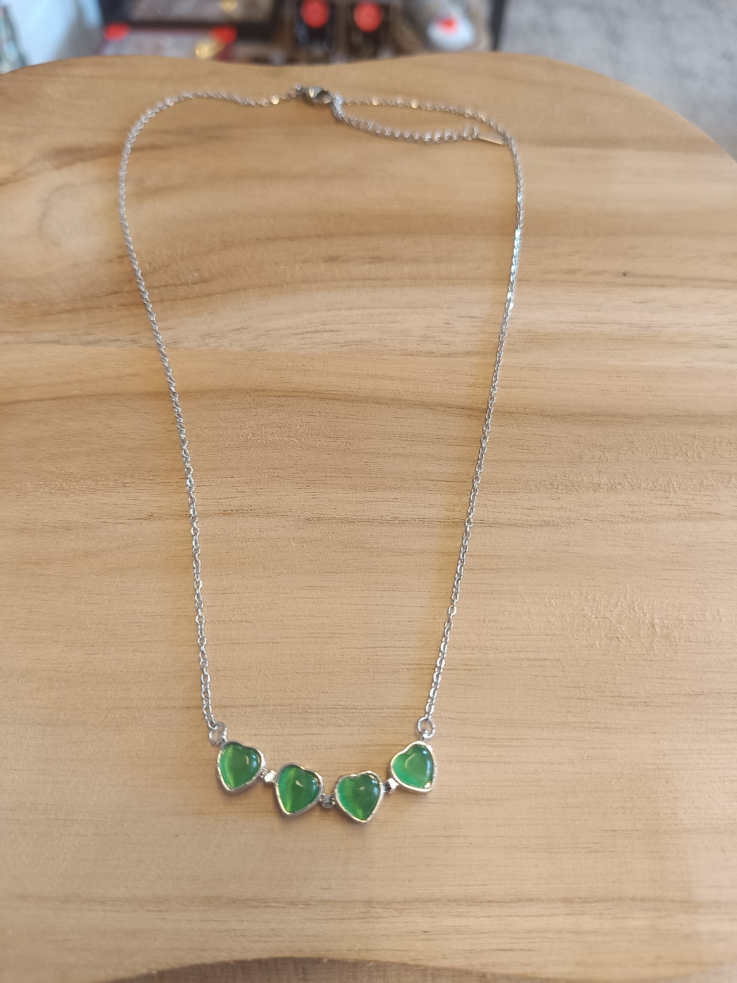 Collier argenté trèfle vert